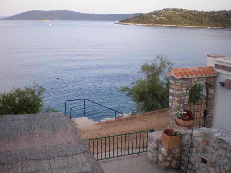 Villa Sol Vinisce Exterior photo
