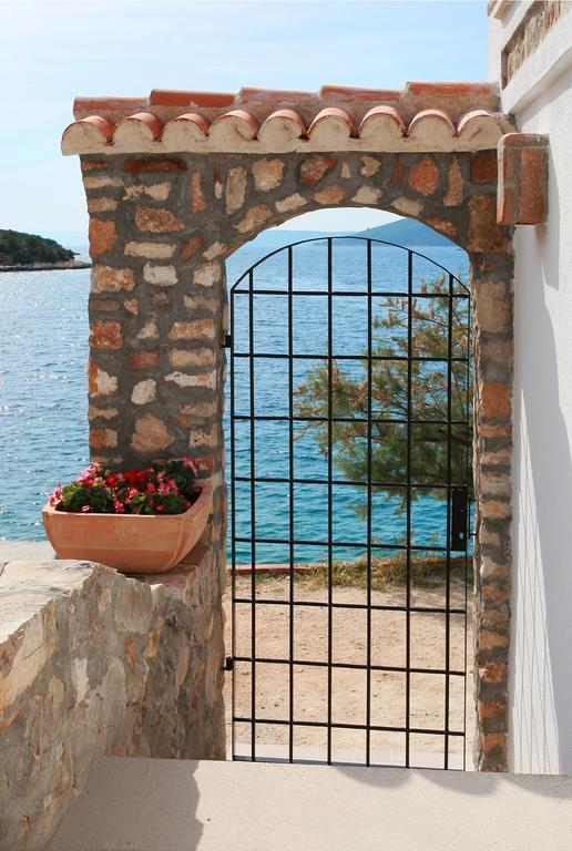 Villa Sol Vinisce Exterior photo